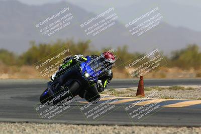 media/Apr-10-2022-SoCal Trackdays (Sun) [[f104b12566]]/Turn 15 (145pm)/